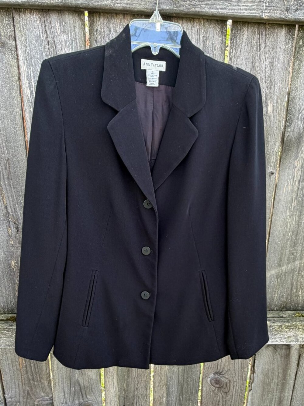 ANN TAYLOR USA Black Polyester Lined Suit Jacket Size 6 M